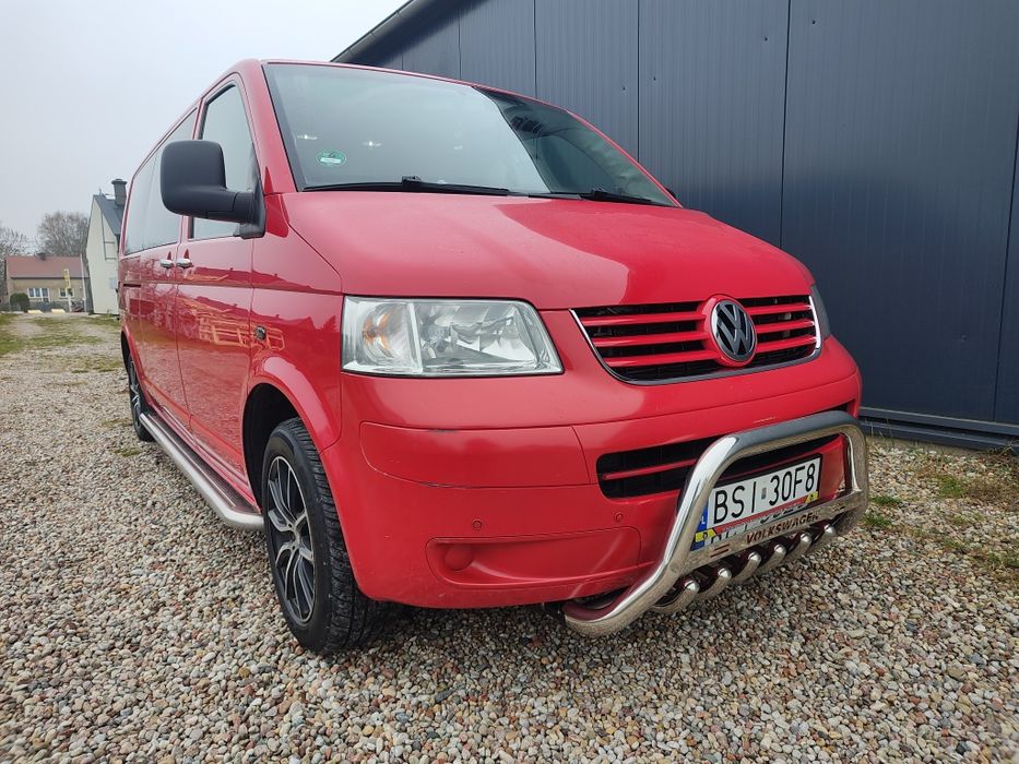 Volkswagen Transporter Caravele long 9 osób 1.9 TDI 105KM hak camper