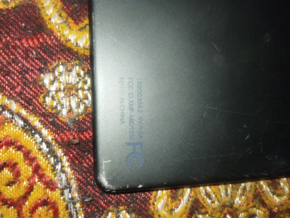 Продам игровой планшет ONN 10 Pro 32 ГБ, на запчасти или под восст.