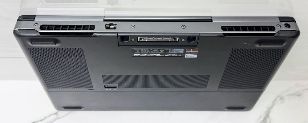 Dell Precision 7510 15.6"FHD IPS|i7-6920HQ|16GB|360SSD|M2000M|АКБ 29%