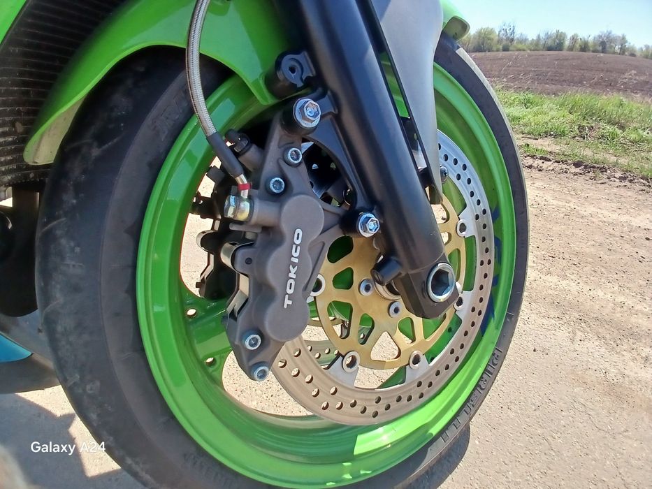 Kawasaki Ninja ZX-9R: 4 850 $ - Мотоциклы Смела на Olx