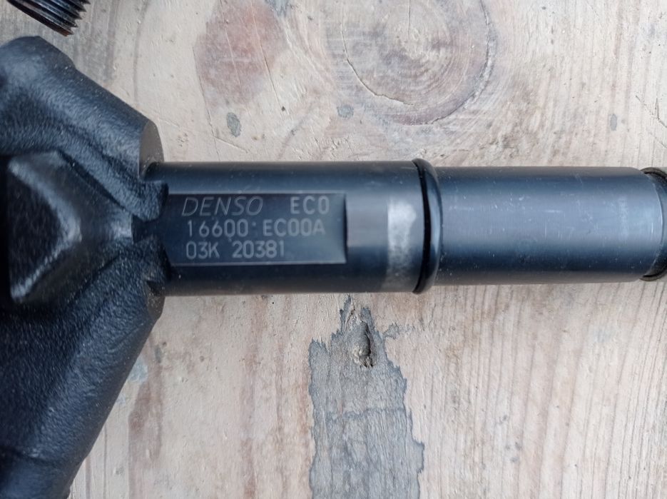 Продам форсунки nissan pathfinder 2.5