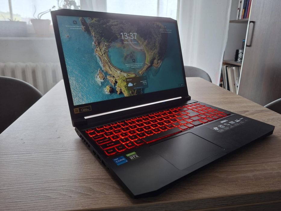 Laptop ACER Nitro 5 15,6 " INTEL CORE I5 16 GB / 512 GB