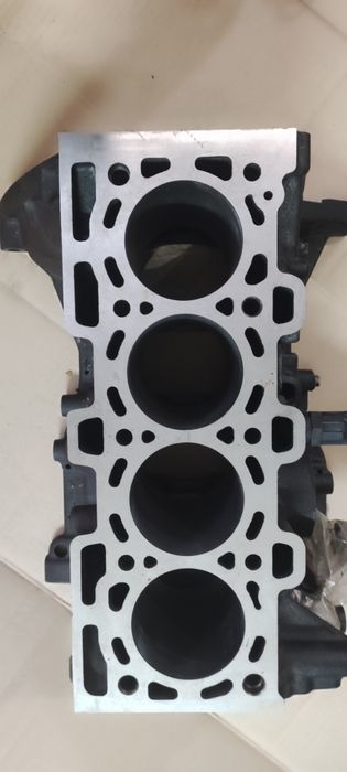 Renault Kangoo Scenik, Megane,K9K 1.5dci Блок двигуна колінвал шатуни