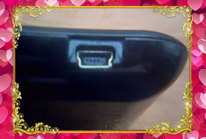 Внешний USB накопитель Toshiba 320Gb = 300 грн.