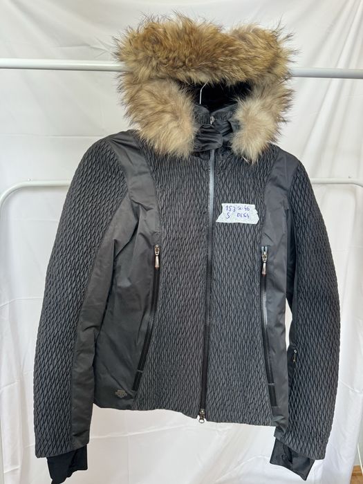 Topowa odzież Narciarska- spodnie, kurtki, komplety-Najlepsze marki