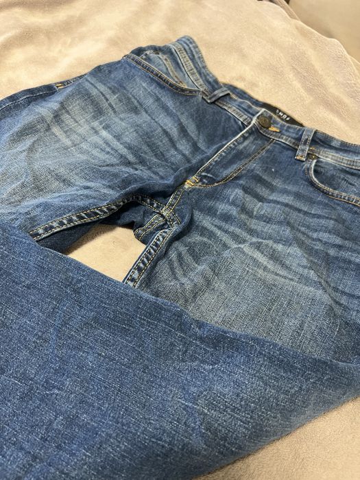 Чоловічі джинси