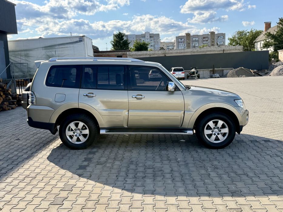 Mitsubishi Pagero Vagon 3.0 бензин/газ 1 власник