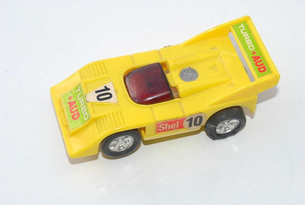 Stara zabawka samochód formuła z toru turbo + aud