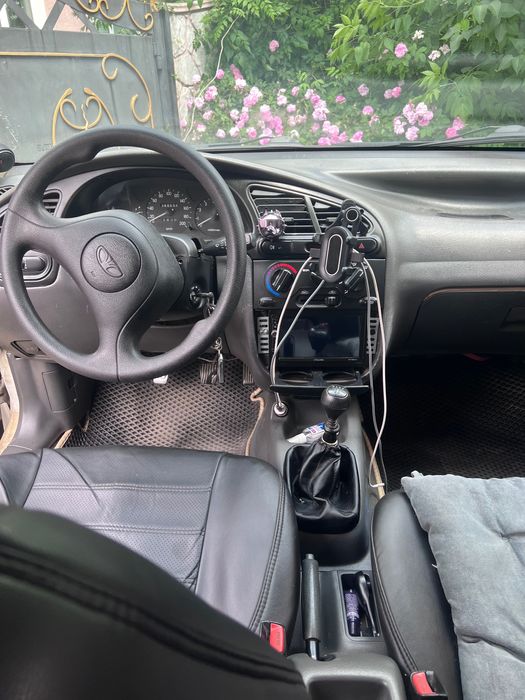 Автомобиль Ланос