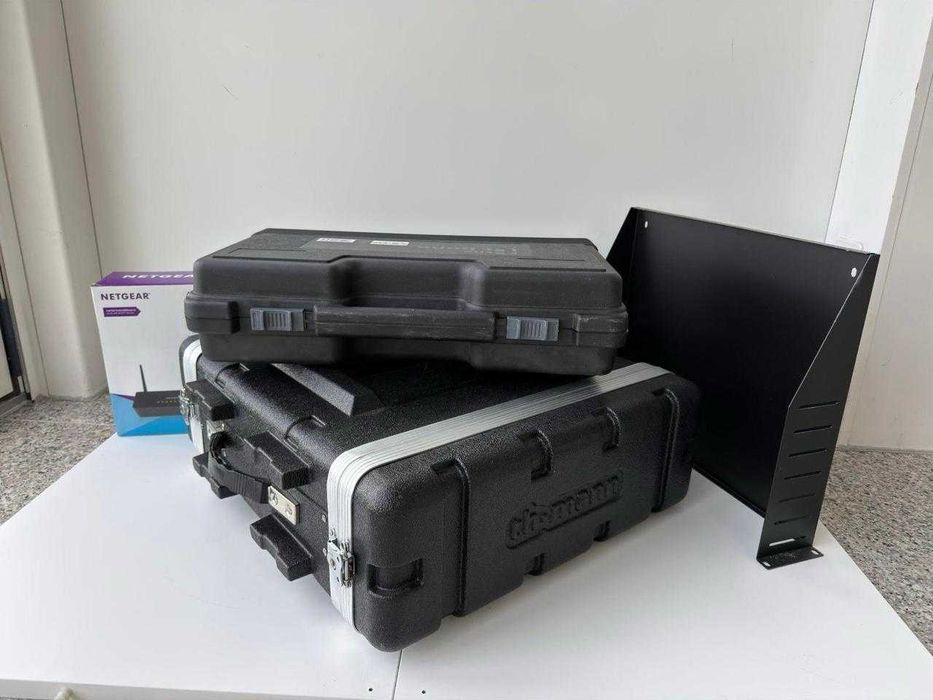 Mikser cyfrowy Behringer X AIR XR12 oraz akcesoria, 2 mikrofony bezprzewodowe