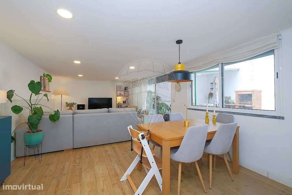 Apartamento T4 para venda