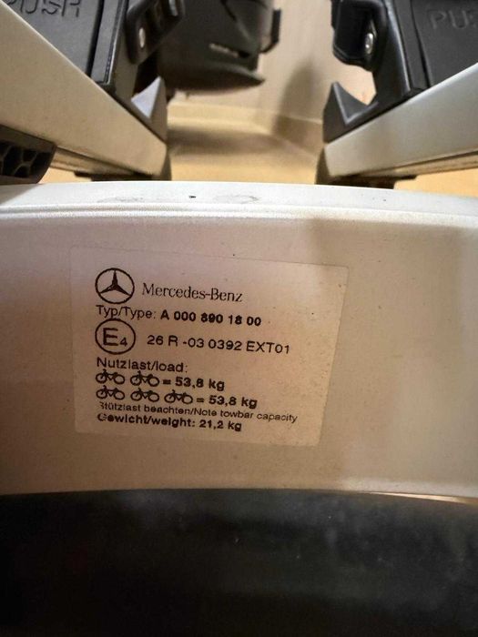 Bagażnik rowerowy składany Mercedes Benz na 3 rowery