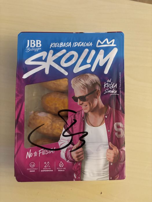 Kiełbaski Skolim z autografem