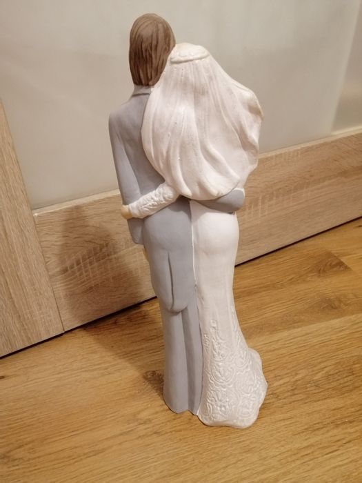 Figurka ślubna para młoda