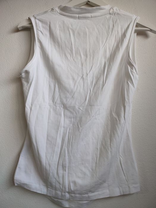T-shirt branca Leon