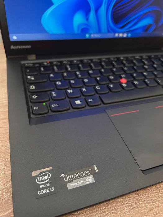 Lenovo UltraBook i5 | 12 GB RAM | SSD