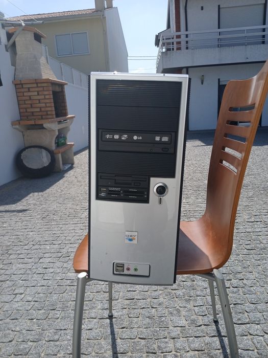 Computador pentium 930 D