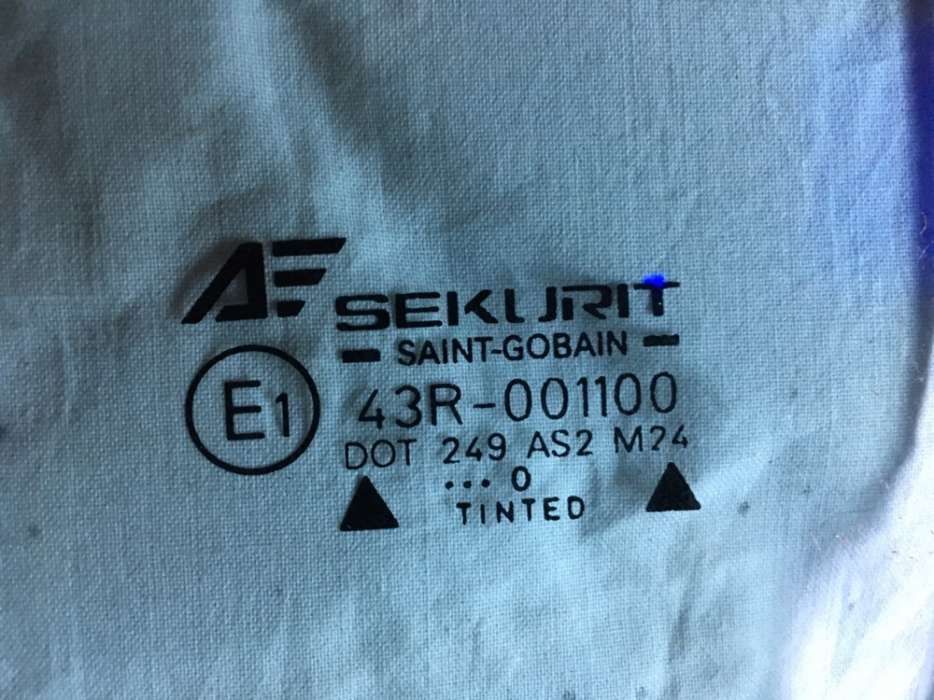 Vidro lateral porta traseira esquerda VW Sharan, Alhambra ou Galaxy