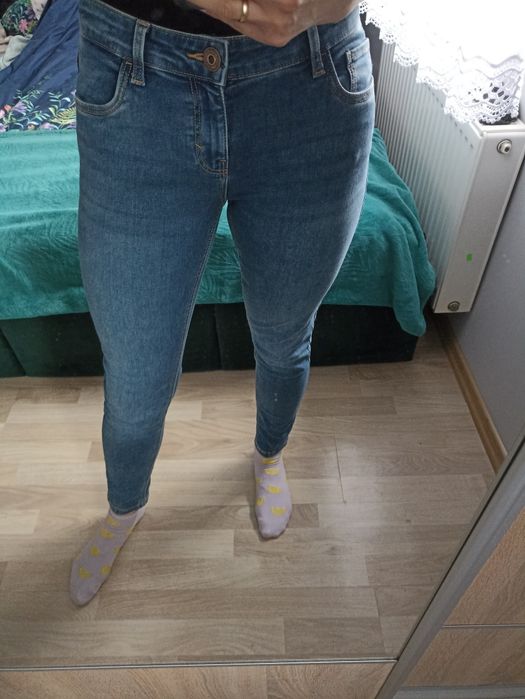 Granatowe jeansy rurki spodnie jeansowe C&A S 36