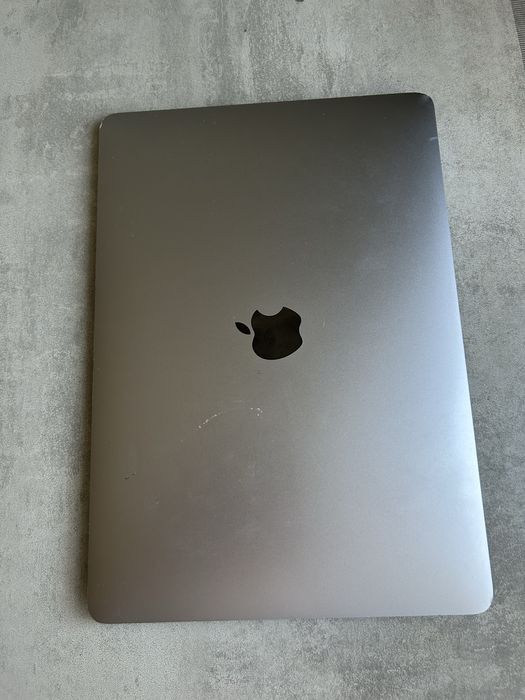 Macbook air 2020 M1 8/512
