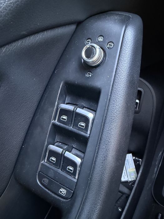 Продам Audi Q5 2.0 бензин