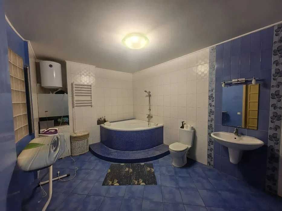 Продам  3к квартиру  115м2 , Левада, Аэрокосмический 43