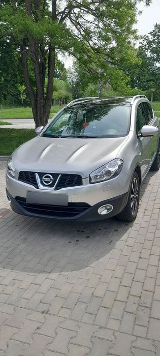 Nissan Qashqai+2