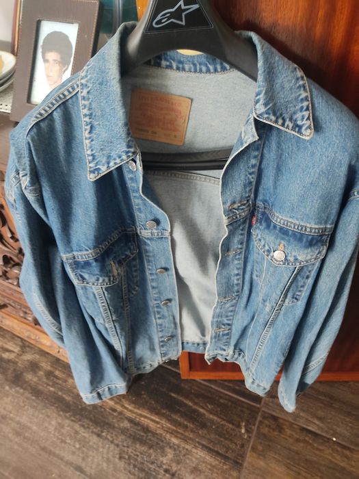 Casaco de ganga em bom estado