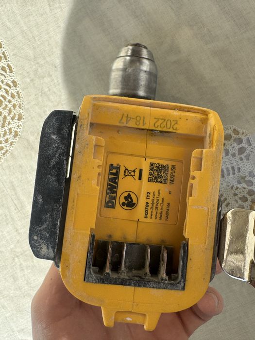 Безщітковий Dewalt dcd709