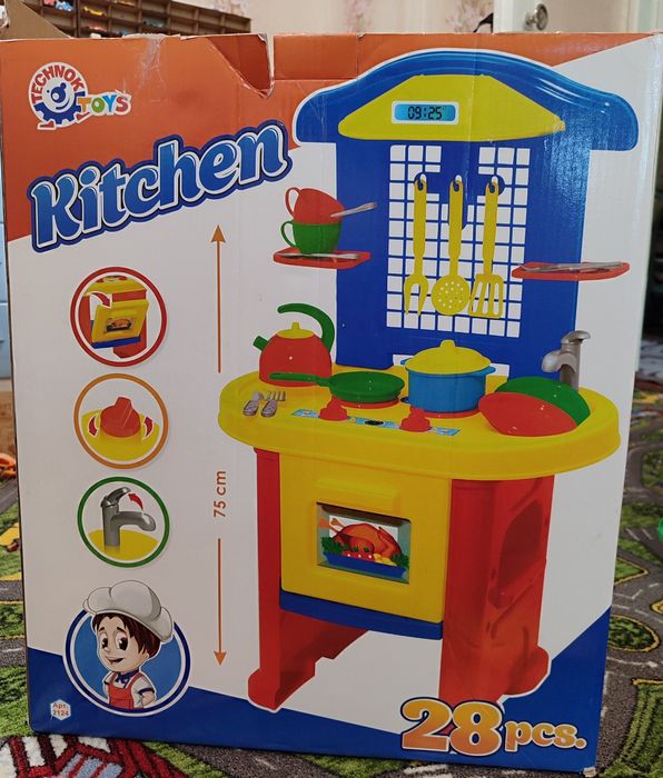 Продам дитячу кухню