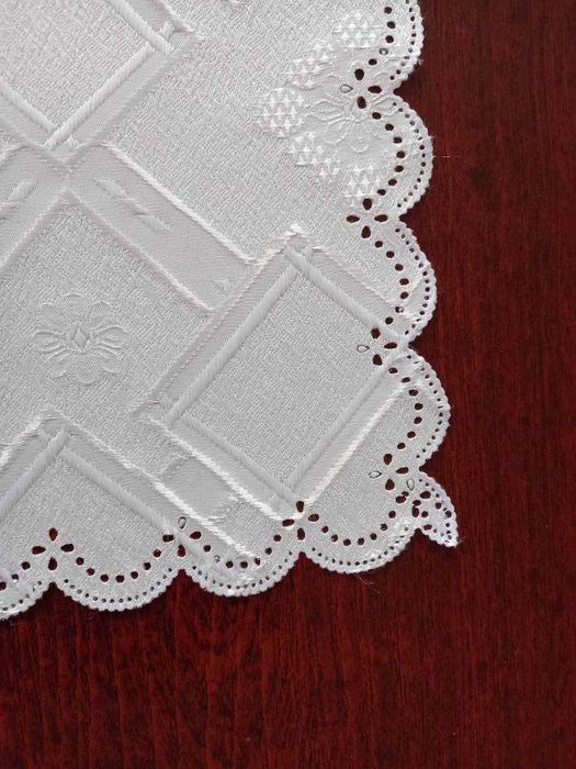 Bieżnik biały 102x45cm