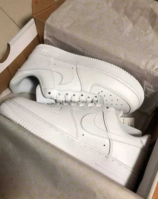 Butymęskie_Nike_Air_Force_1_Low_'07_Biały R.39