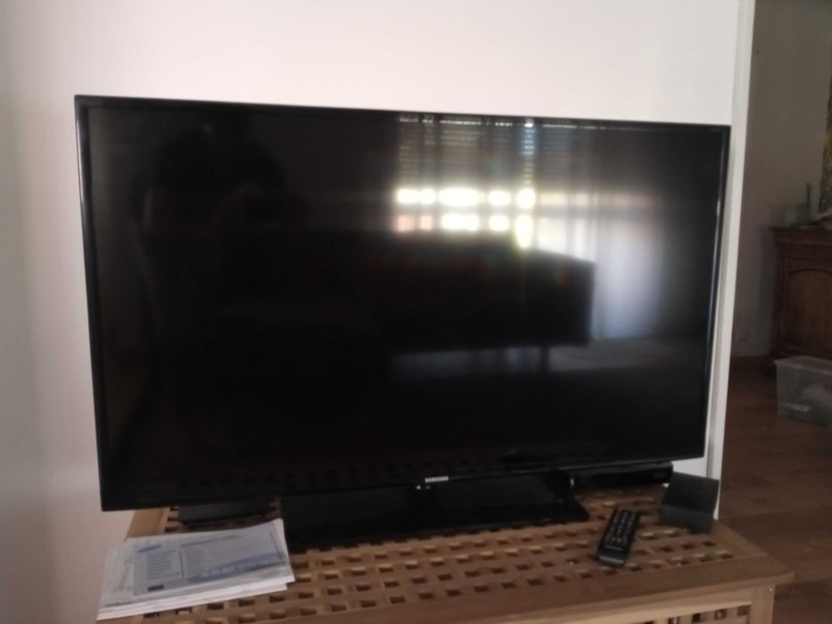 TV Samsung com óculos 3D 46'' Pontinha E Famões • OLX Portugal