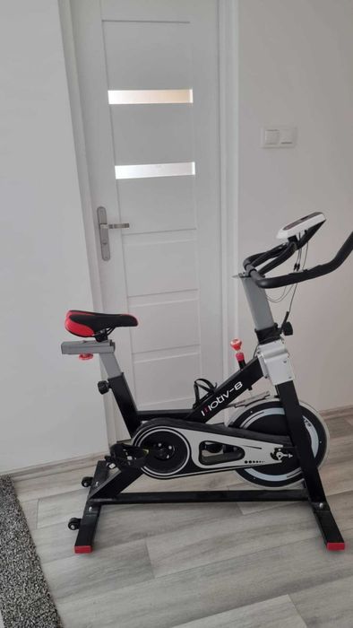 Rower spinningowy motiv-8