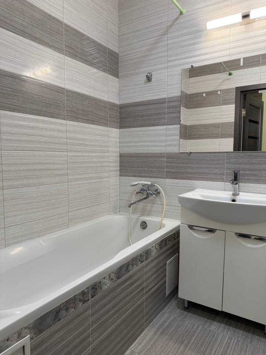 Продаж однокімнатної квартири 40м.Повністю облаштована.ЖК Orange Park
