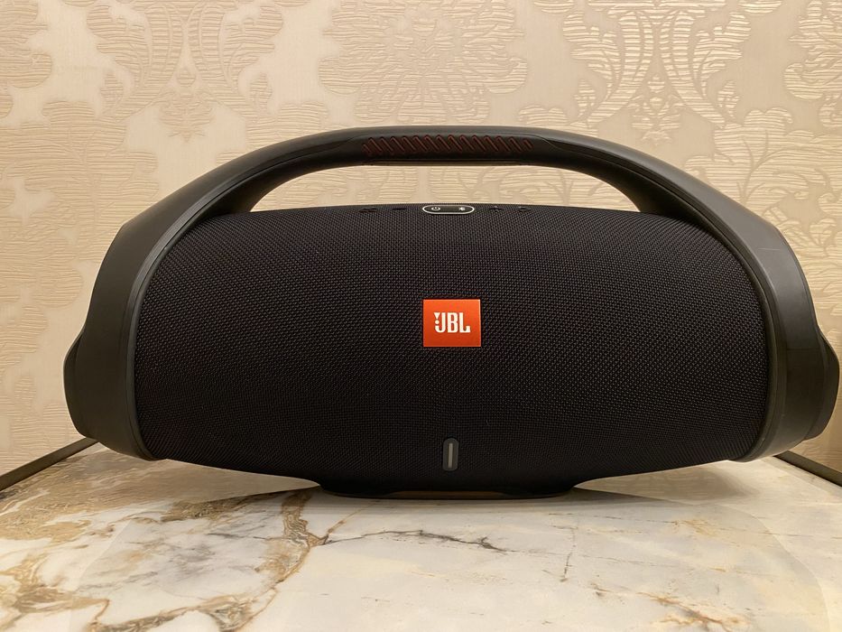 Jbl boombox 2