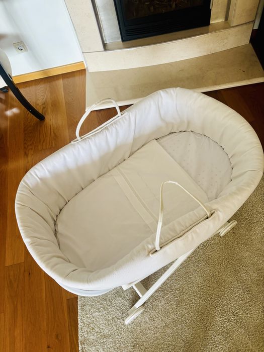 Berço para bebé (até 12 meses)