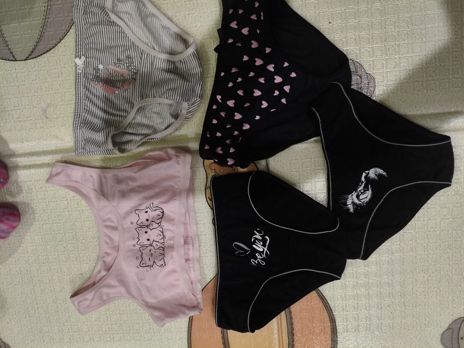 Продам набір білизни 146-152 розмір 100 грн за все
