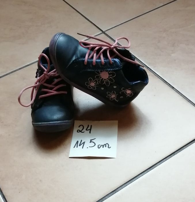 Buty trzewiki dla dziewczynki r. 24