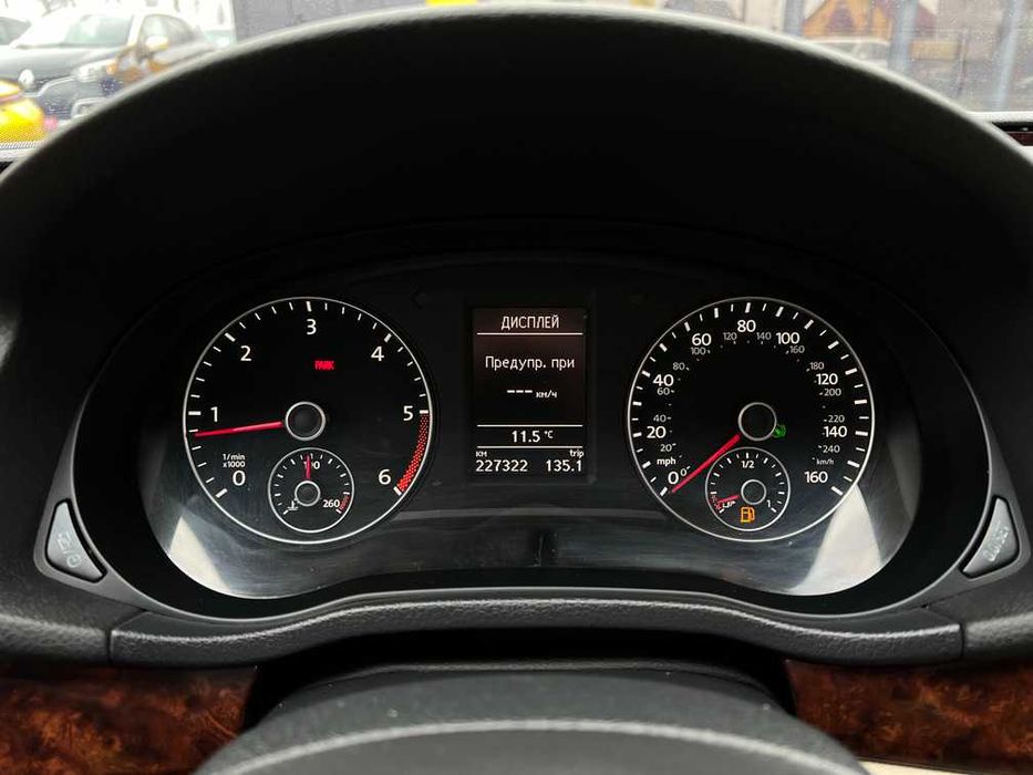 Volkswagen Passat 2012