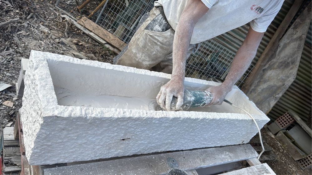 Pia pedra 55/45 polida