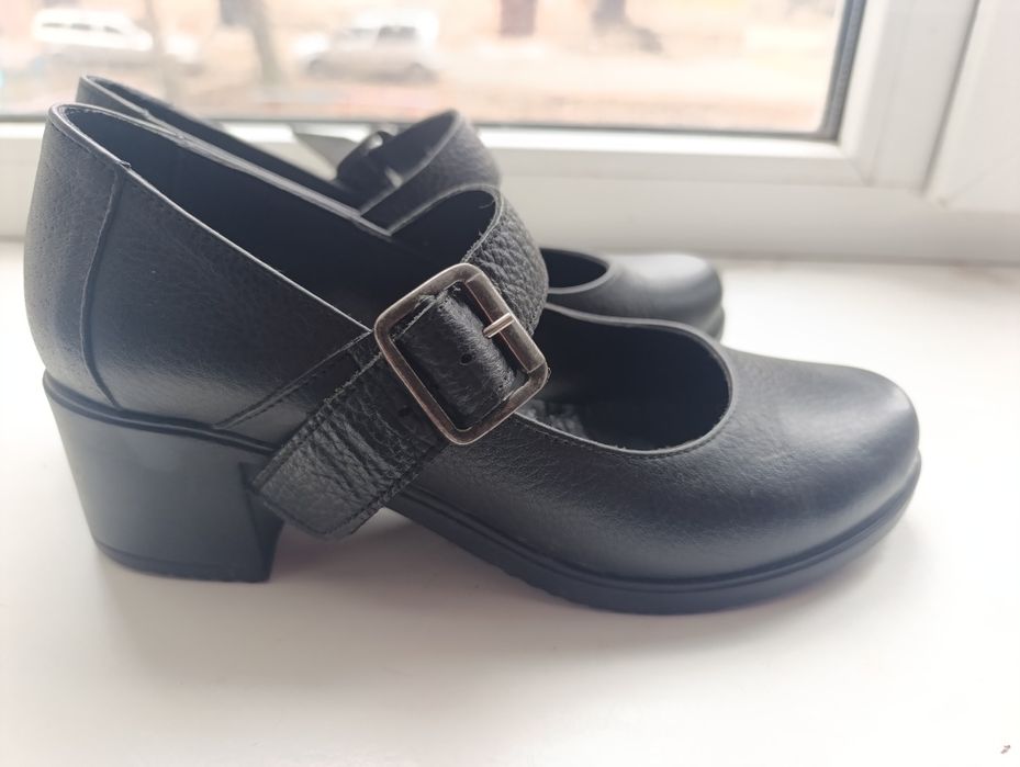 Туфлі в стилі мері Джейн