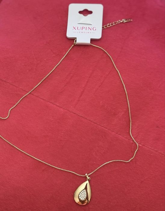 Celebrytka stal chirurgiczna