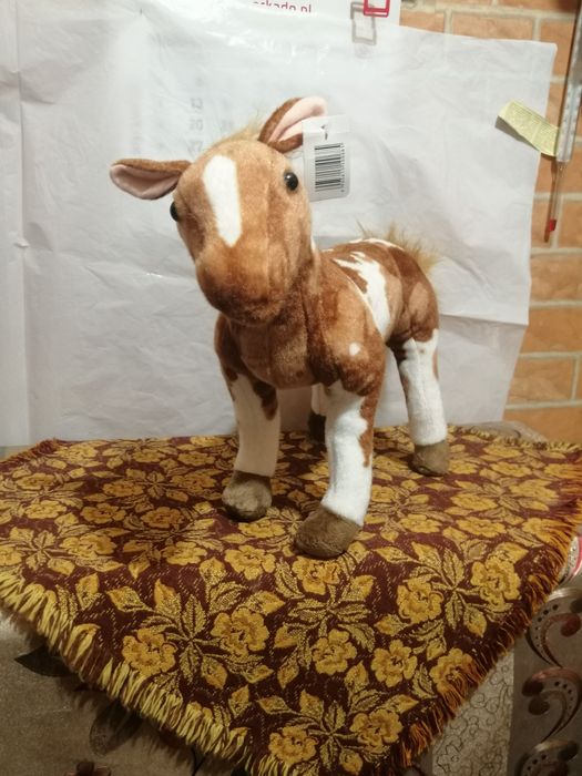 Pluszowy konik maskotka