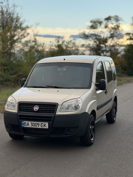 Fiat Doblo 2013 року