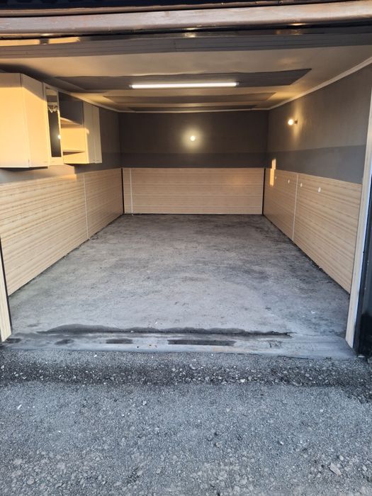 Гараж  в кооператив Прогрес.