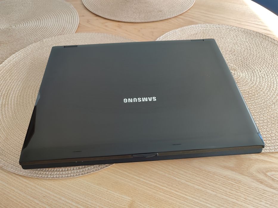 Ноутбук Samsung R60 (NP-R60XY01/SEK) робочий з зарядкою