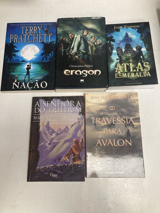 Livro  Eragon, de Christopher Paolini