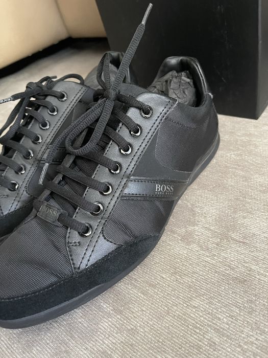 Buty Sneakersy Hugo Boss Saturn czarne rozmiar 42 Stan igła