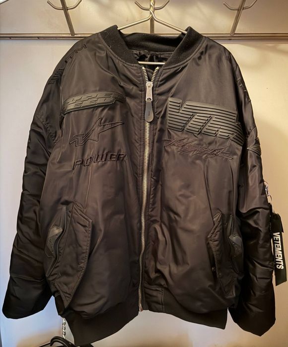 Бомбер Vetements Alpha Industries Black